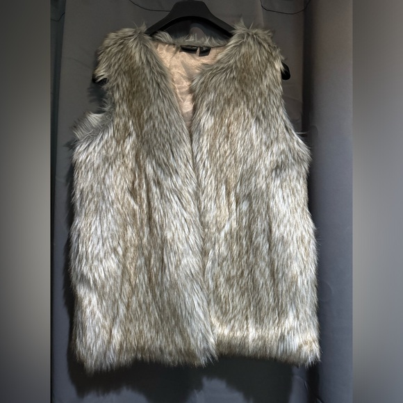 RACHEL Zoe Faux fur vest - Picture 1 of 4